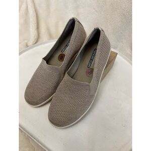 Skechers Madison Ave Closest Star Women's‎ Shoes Size 8 Ballerina Sneaker Design